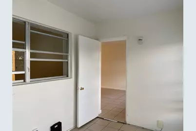 7807  Golf Circle Dr, Unit #306, Margate, FL 33063 - Photo 9