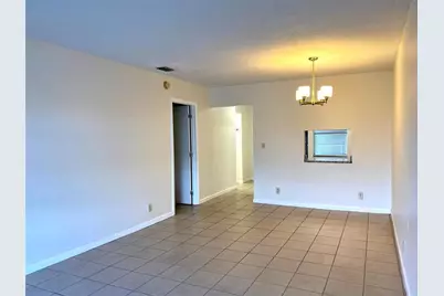 7807  Golf Circle Dr, Unit #306, Margate, FL 33063 - Photo 5