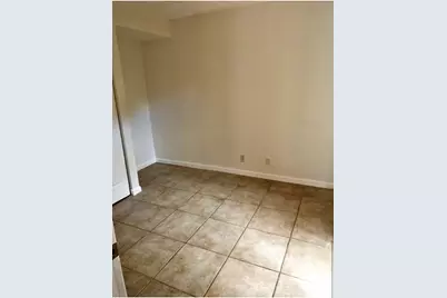 8219  Thames Blvd, Boca Raton, FL 33433 - Photo 17