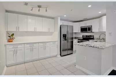 2107 SE 10th Ave, Unit #806, Fort Lauderdale, FL 33316 - Photo 15