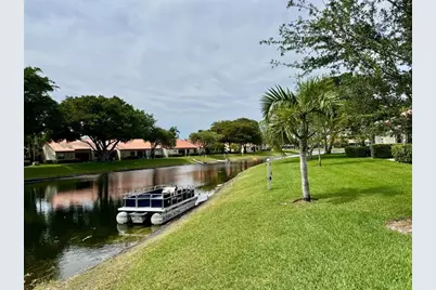 84  Centennial Ct, Deerfield Beach, FL 33442 - Photo 39