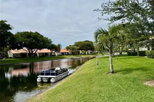 84 Centennial Ct, Deerfield Beach, FL 33442 - Photo 39