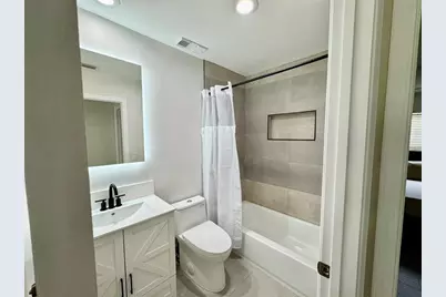 84  Centennial Ct, Deerfield Beach, FL 33442 - Photo 17