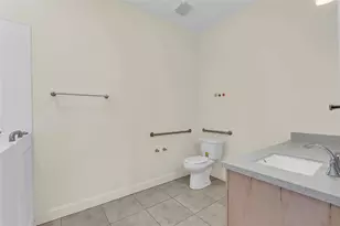 1038 SW Fisherman Ave, Port Saint Lucie, FL 34953 - Photo 27