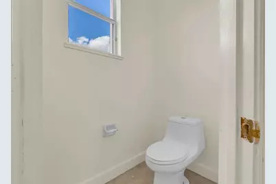 1038 SW Fisherman Ave, Port Saint Lucie, FL 34953 - Photo 19