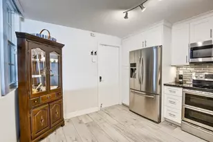 1291 Sorrento Dr, Weston, FL 33326 - Photo 5