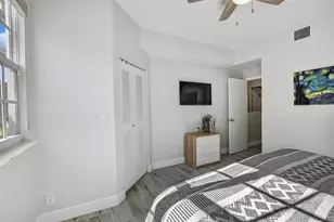 1291 Sorrento Dr, Weston, FL 33326 - Photo 27