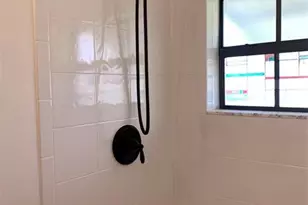 5921 NE 5th Ave, Oakland Park, FL 33334 - Photo 21