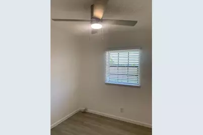 5921 NE 5th Ave, Oakland Park, FL 33334 - Photo 9