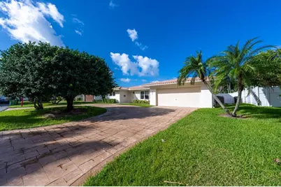 4731 NE 29th Ave, Fort Lauderdale, FL 33308 - Photo 1