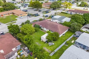 5720 Flagler St, Hollywood, FL 33023 - Photo 3