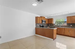 5822 Swordfish Ct, Tamarac, FL 33319 - Photo 11