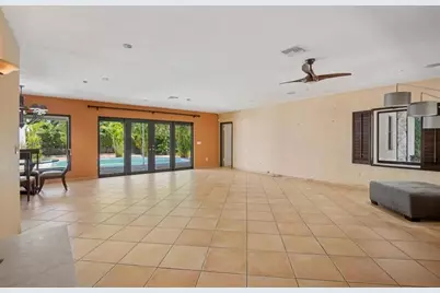 10115  Biscayne Blvd, Miami Shores, FL 33138 - Photo 9