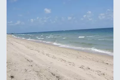 239  Hibiscus Ave, Lauderdale by the Sea, FL 33308 - Photo 9