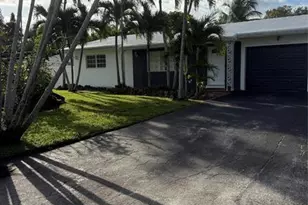 1370 SW 32nd St, Fort Lauderdale, FL 33315 - Photo 1