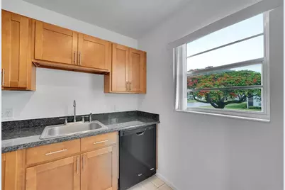 486  Fanshaw L, Unit #486, Boca Raton, FL 33434 - Photo 11