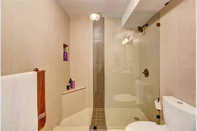 2030 S Ocean Dr, Unit #807, Hallandale Beach, FL 33009 - Photo 23