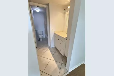 1100 NW 87th Ave, Unit #208, Coral Springs, FL 33071 - Photo 11