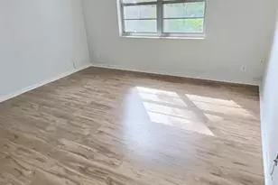 1100 NW 87th Ave, Coral Springs, FL 33071 - Photo 9