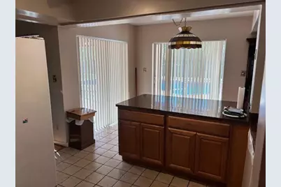 8244 NW 6th St, Coral Springs, FL 33071 - Photo 11