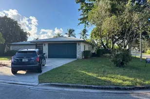 8244 NW 6th St, Coral Springs, FL 33071 - Photo 3