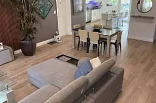 1637 SE 1st St, Pompano Beach, FL 33060 - Photo 9