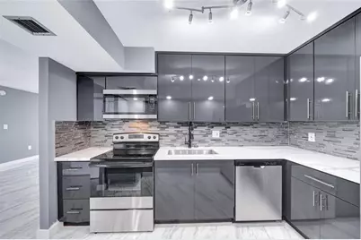 1100  Saint Charles Pl, Unit #708, Pembroke Pines, FL 33026 - Photo 7