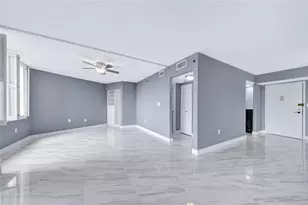 1100 St Charles Pl, Pembroke Pines, FL 33026 - Photo 25