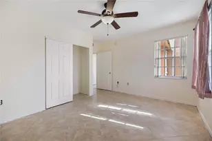 306 Belmont Ln, North Lauderdale, FL 33068 - Photo 17