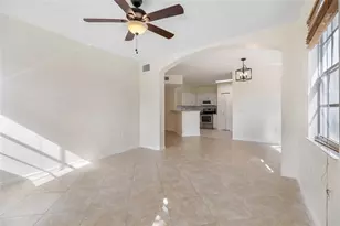 306 Belmont Ln, North Lauderdale, FL 33068 - Photo 15