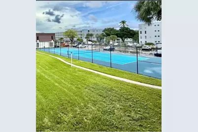 500 NE 2nd St, Unit #204, Dania Beach, FL 33004 - Photo 23