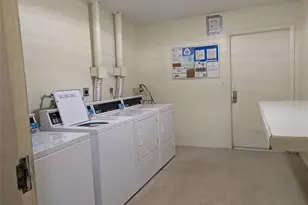 4138 NW 88th Ave, Coral Springs, FL 33065 - Photo 15