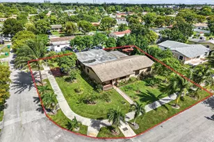 45 NE 212th St, Miami, FL 33179 - Photo 33