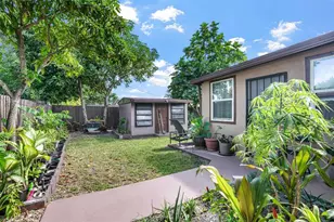 45 NE 212th St, Miami, FL 33179 - Photo 27