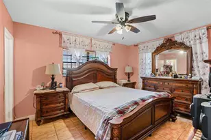 45 NE 212th St, Miami, FL 33179 - Photo 21