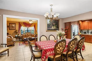 45 NE 212th St, Miami, FL 33179 - Photo 11