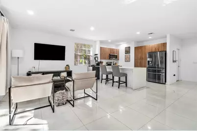 1030  Crystal Way, Unit #104, Delray Beach, FL 33444 - Photo 7