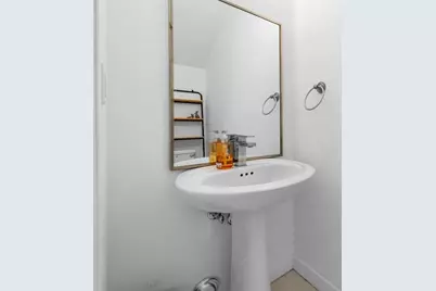 1030  Crystal Way, Unit #104, Delray Beach, FL 33444 - Photo 11