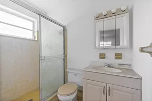 23 NE 116th St, Miami, FL 33161 - Photo 33