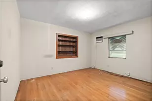 23 NE 116th St, Miami, FL 33161 - Photo 29