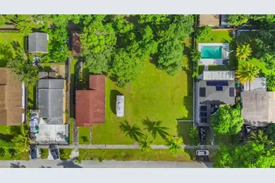 23 NE 116th St, Miami, FL 33161 - Photo 5