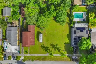 23 NE 116th St, Miami, FL 33161 - Photo 5