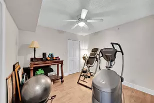 2841 N Oakland Forest Dr, Oakland Park, FL 33309 - Photo 15