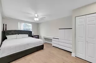 2841 N Oakland Forest Dr, Oakland Park, FL 33309 - Photo 11