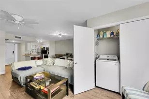 2841 N Oakland Forest Dr, Oakland Park, FL 33309 - Photo 9