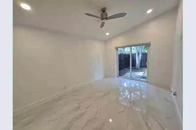 1303  Seagrape Cir, Weston, FL 33326 - Photo 33