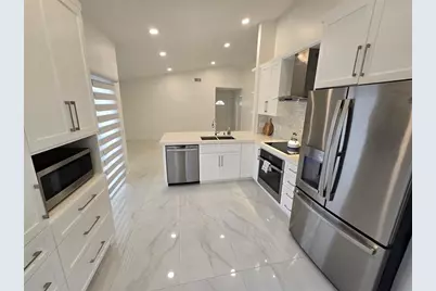 1303  Seagrape Cir, Weston, FL 33326 - Photo 25