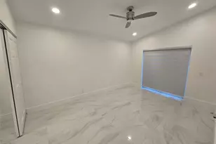 1303 Seagrape Cir, Weston, FL 33326 - Photo 31