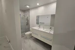 1303 Seagrape Cir, Weston, FL 33326 - Photo 35