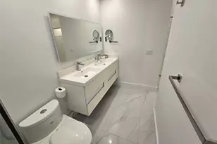 1303 Seagrape Cir, Weston, FL 33326 - Photo 37